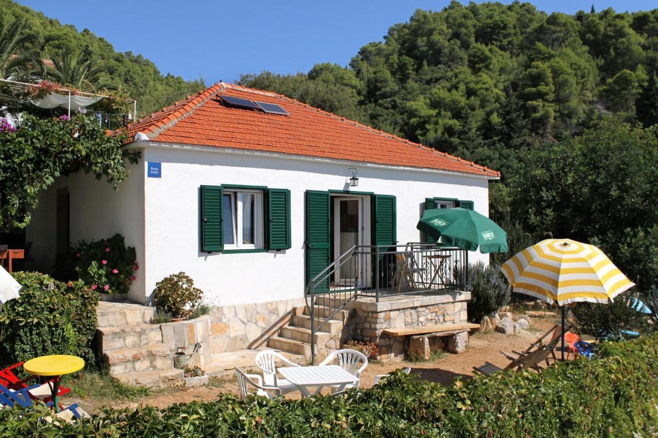 Gdinj Seaside House For Families With Children Cove Tvrdni Dolac, Hvar - 2057 מראה חיצוני תמונה