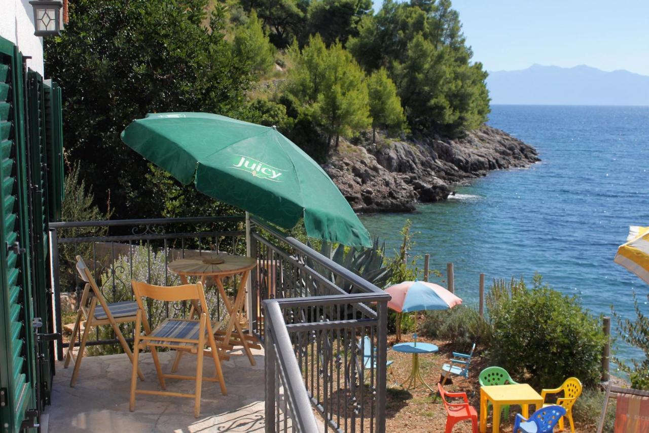Gdinj Seaside House For Families With Children Cove Tvrdni Dolac, Hvar - 2057 מראה חיצוני תמונה